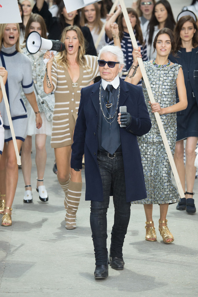 Bố già làng mốt Karl Lagerfeld: câu chuyện về một huyền thoại - Ảnh 2.