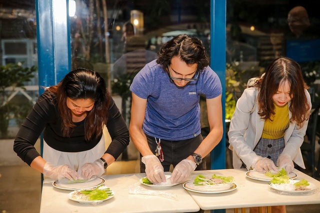 Oakwood Apartments ra mắt nhà hàng mới với tên gọi no.18 Lounge - Ảnh 3.