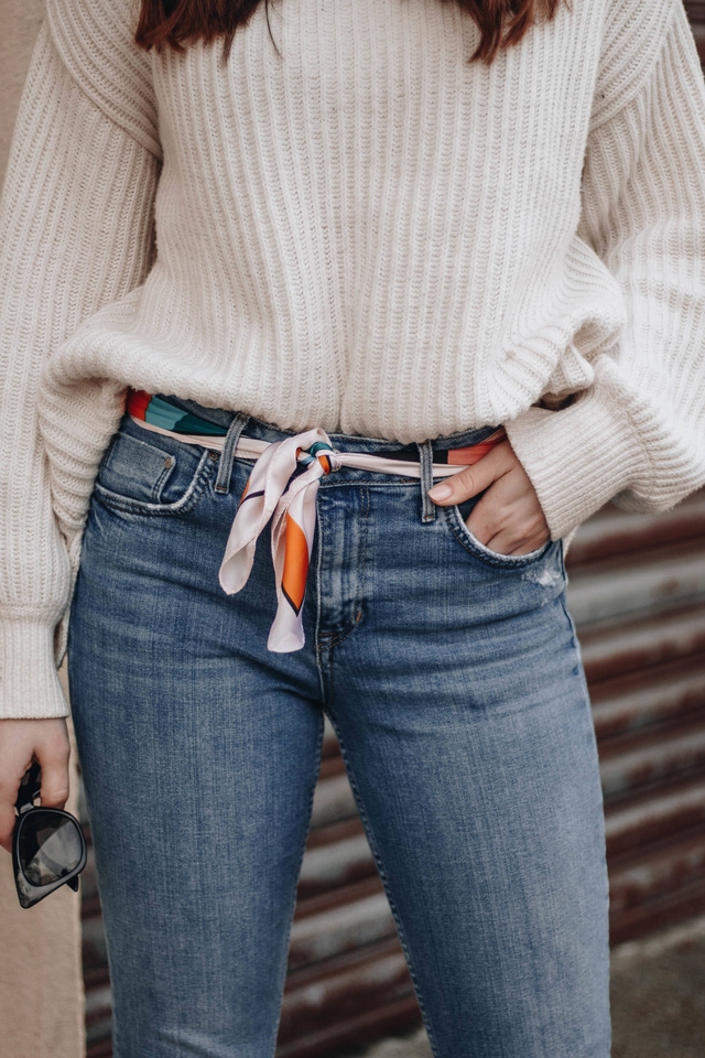 Bạn có thể làm gì với một chiếc khăn quàng? - Ảnh 9.