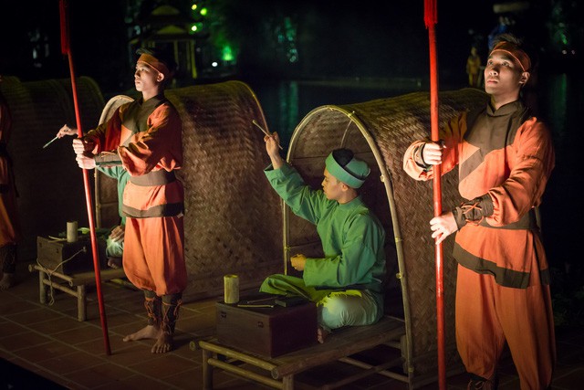 Ngược thời gian với Tinh hoa Bắc Bộ, vở diễn thực cảnh đầu tiên tại Việt Nam - Ảnh 2.