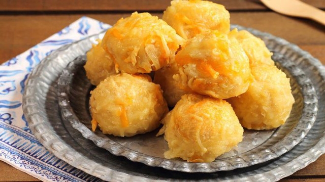 3 món bánh từ khoai tây chắc chắn bé thích mê - Ảnh 2.