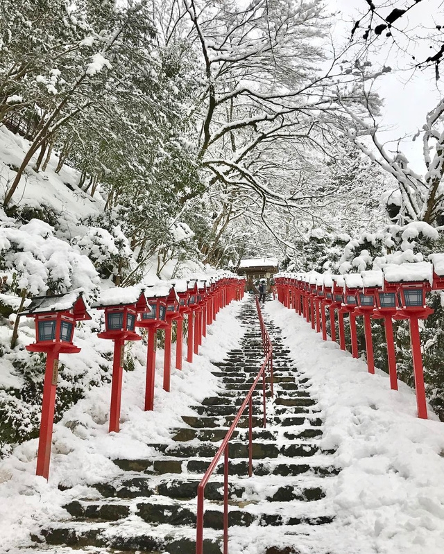 Kyoto mùa đông: cảnh đẹp cố đô chìm trong tuyết trắng - Ảnh 13.