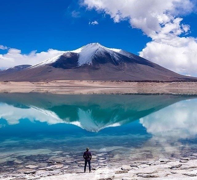 Cùng ngắm 5 hồ nước tự nhiên đẹp nhất thế giới - Ảnh 9.