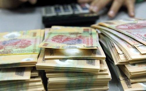 Đến thời điểm này tuyệt nhiên vẫn chưa có con số tăng trưởng tín dụng tháng 7/2014 được công bố.<br>