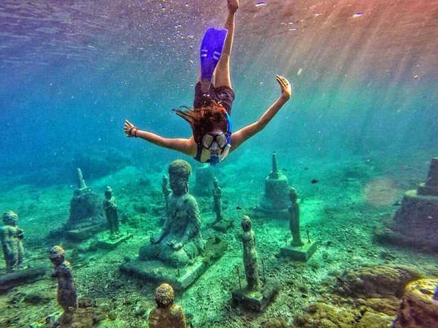 Lặn biển để ngắm những pho tượng bí ẩn và tuyệt đẹp - Ảnh 8.