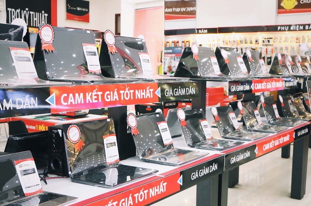 Thị trường laptop cho sinh viên vào mùa nhộn nhịp - Ảnh 1.