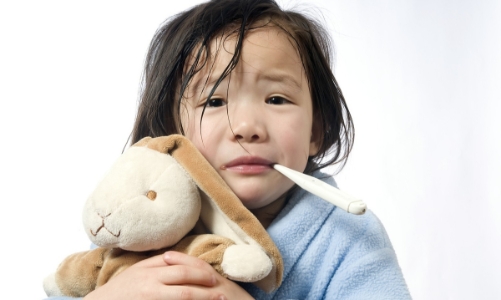 Giao mùa, củng cố hệ miễn dịch cho trẻ