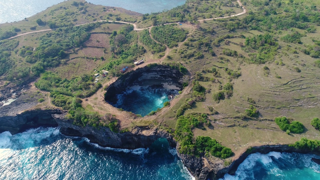 Nusa Penida: một thiên đường ngay tại Indonesia - Ảnh 7.