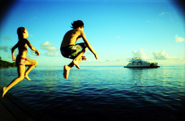 Lomography: phong cách chụp ảnh của những tâm hồn phóng khoáng - Ảnh 3.