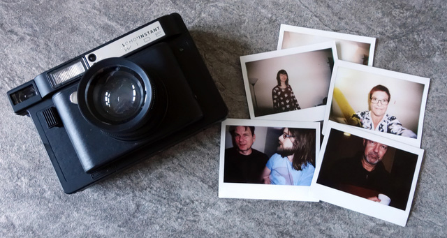 Lomography: phong cách chụp ảnh của những tâm hồn phóng khoáng - Ảnh 1.