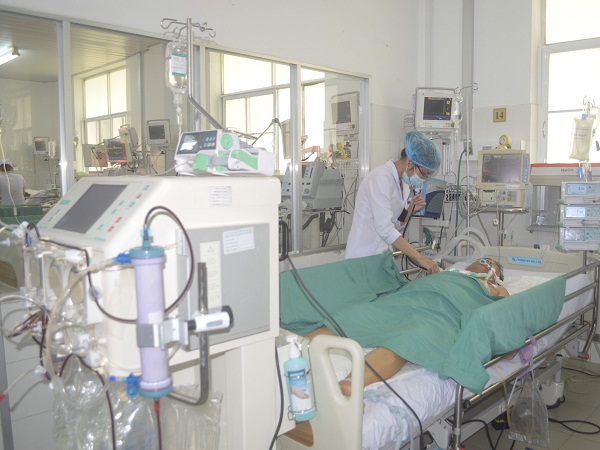 Nguy hiểm đến tính mạng chỉ vì… vết cua cắp - Ảnh 1.