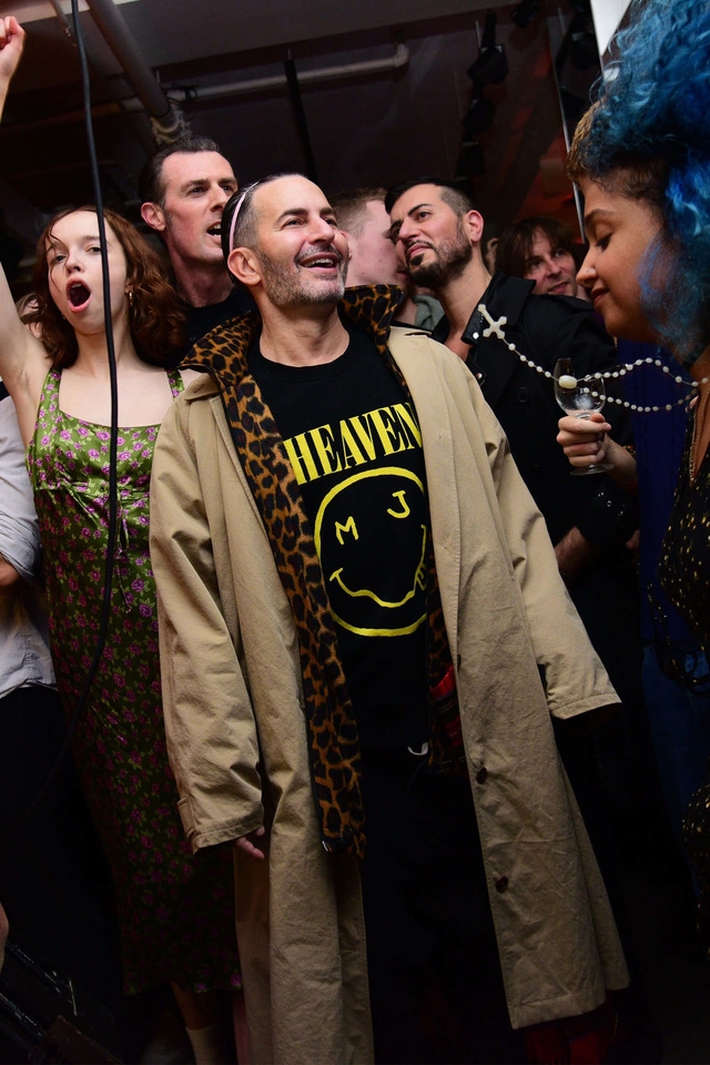 Tranh chấp bản quyền giữa Marc Jacobs và Nirvana vẫn tiếp diễn - Ảnh 3.