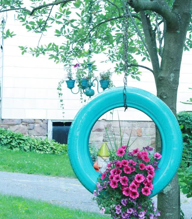 Những khu vườn tái chế rất xinh để đón Tết - Ảnh 8.