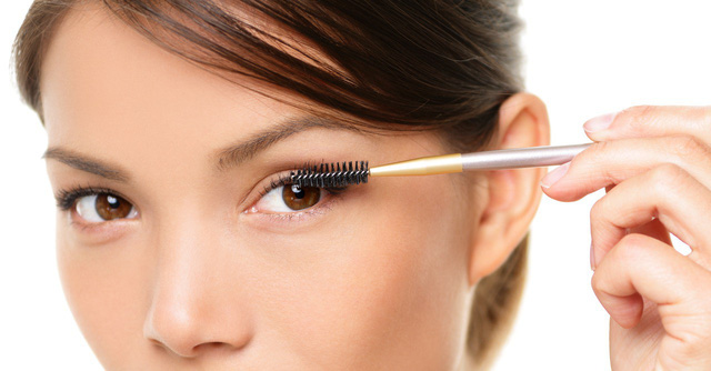 9 ghi nhớ để sử dụng mascara đúng cách - Ảnh 3.