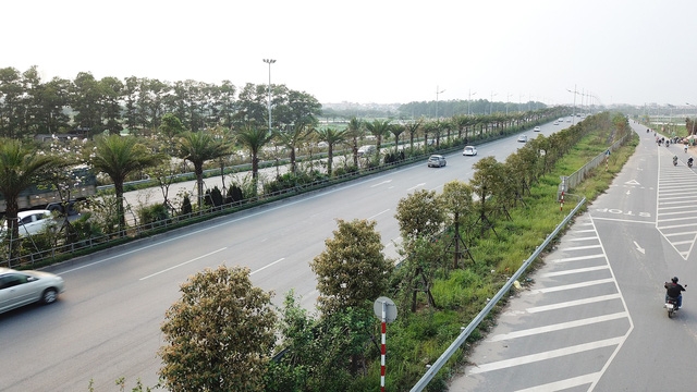 Hà Nội gấp rút hoàn tất việc trang hoàng trước thềm hội nghị thượng đỉnh Mỹ - Triều - Ảnh 8.