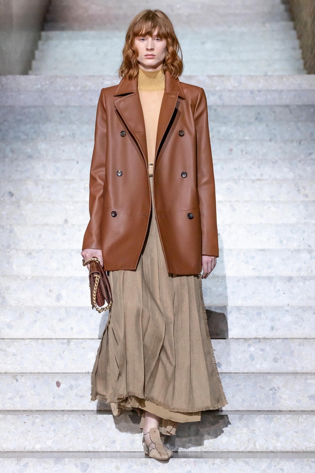 BST Resort 2020 của Max Mara: vẻ đẹp vượt thời gian - Ảnh 16.