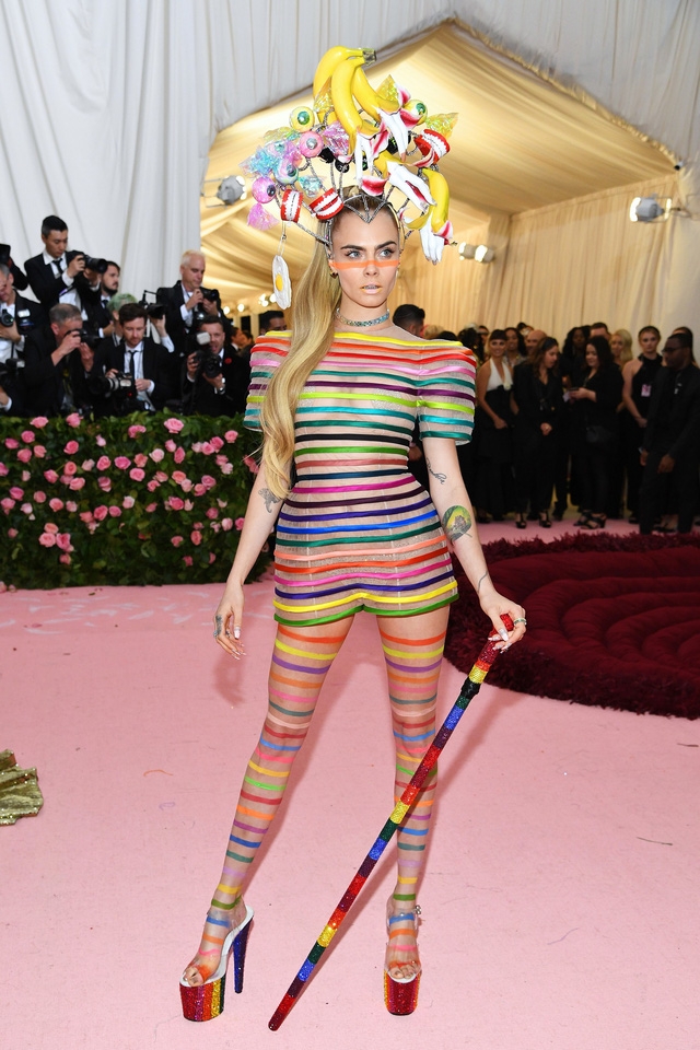 Met Gala 2019: những bộ trang phục trào phúng nhất trên thảm đỏ - Ảnh 21.