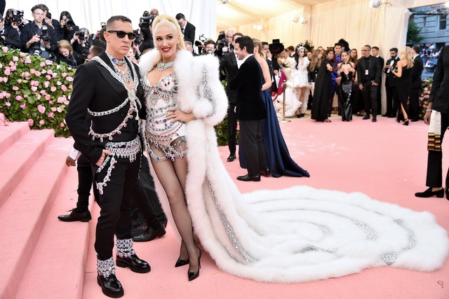 Met Gala 2019: những bộ trang phục trào phúng nhất trên thảm đỏ - Ảnh 9.