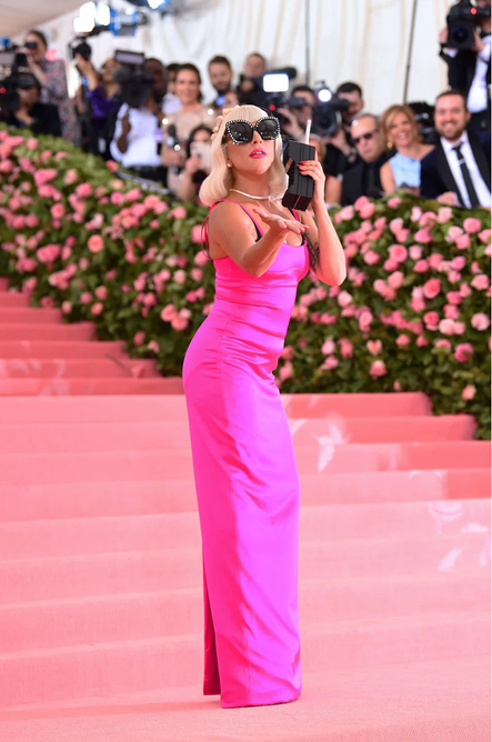 Met Gala 2019: những bộ trang phục trào phúng nhất trên thảm đỏ - Ảnh 18.