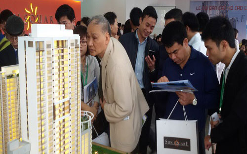 Thị phần môi giới địa ốc đang dần dịch chuyển từ những "ông Tây" sang các "cò" trong nước.<br>