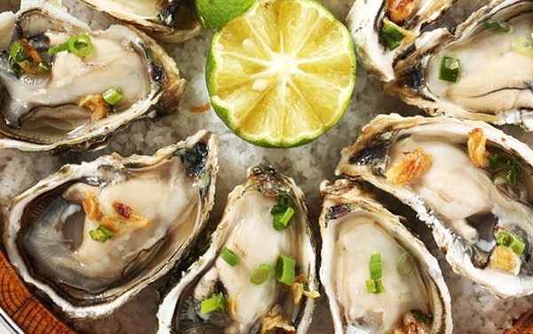 Bạn nên và không nên ăn gì đối với da mụn? - Ảnh 6.