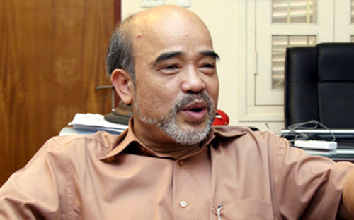 GS. Đặng Hùng Võ: "Không ít các dự án hiện nay vẫn tồn đọng nhiều căn hộ nên khi có dự án mới bung hàng ra và lại nói rằng “có giá thấp hơn” thì các nhà đầu tư khác sẽ bực mình là điều dễ hiểu".