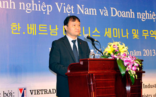Ông Đỗ Thắng Hải phát biểu trong một hội thảo giao thương doanh nghiệp Việt Nam - Hàn Quốc trong năm 2013.<br>