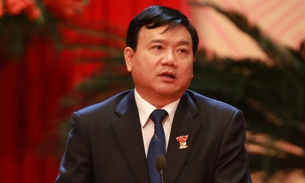 Bộ trưởng Đinh La Thăng cho rằng, muốn giải cứu bất động sản chỉ có cách giảm giá bán.<br>