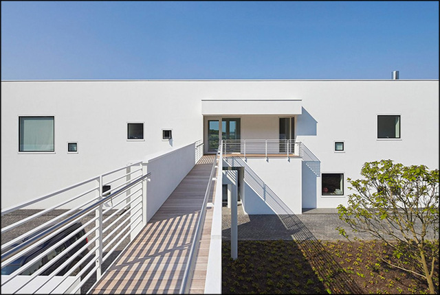 Ngắm nhìn ngôi nhà từng được giải thưởng kiến trúc của Mr Bean - Ảnh 4.