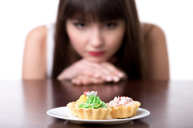 Phụ nữ muốn đẹp hãy ngừng ăn đồ ngọt! - Ảnh 3.