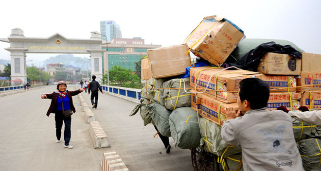 Nhập siêu từ các thị trường tăng mạnh, trong đó có thị trường Trung Quốc.