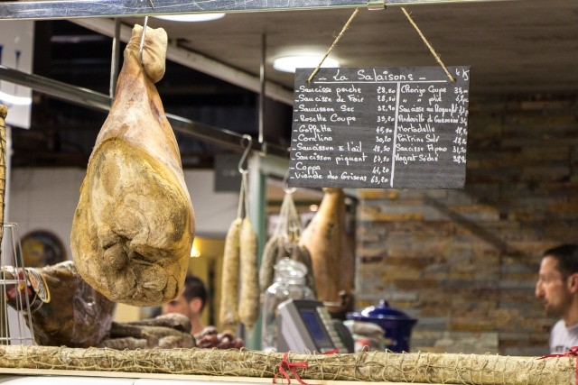 Mùa thu vàng mơ mộng ở Nîmes - Ảnh 13.