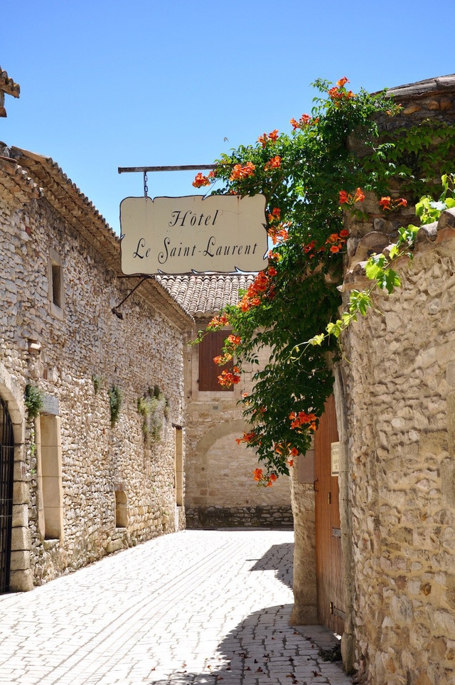 Mùa thu vàng mơ mộng ở Nîmes - Ảnh 5.