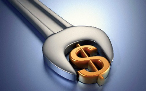 Việc có những bất ngờ, có mức độ sai số khá lớn so với dự tính hoặc mức 
độ công bố trước so với sau, bức tranh nợ xấu có thể bị nhận diện thiếu 
đầy đủ mà dẫn đến sự lạc quan hoặc bi quan không đúng mực trong ứng xử 
với nó.