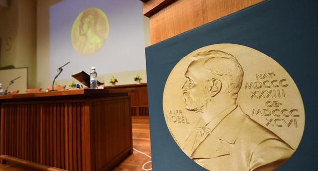 2 giải Nobel Văn học sắp được trao - Ảnh 1.