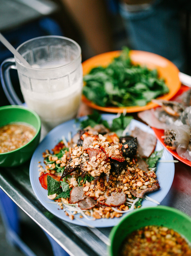 Nộm đu đủ bò khô: nồng nàn như mùa hạ - Ảnh 4.