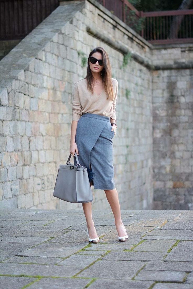 Mỗi phụ nữ đều là một fashionista nơi công sở - Ảnh 4.