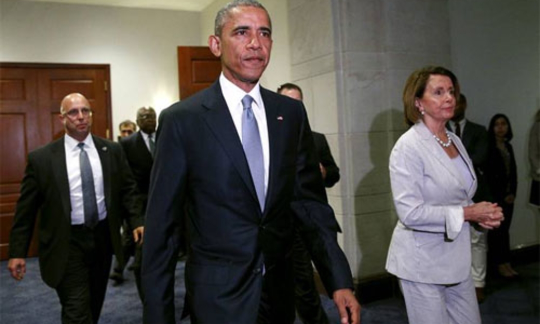 Tổng thống Mỹ Barack Obama tới Hạ viện Mỹ ngày 12/6 để kêu gọi bỏ phiếu ủng hộ TPA - Ảnh: Reuters/WSJ.<br>