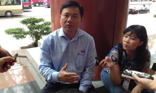 Góc nghị trường: Bộ trưởng Thăng và báo chí