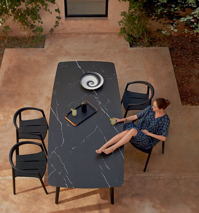 Đã đến mùa tận hưởng không gian ngoài trời! - Ảnh 3.