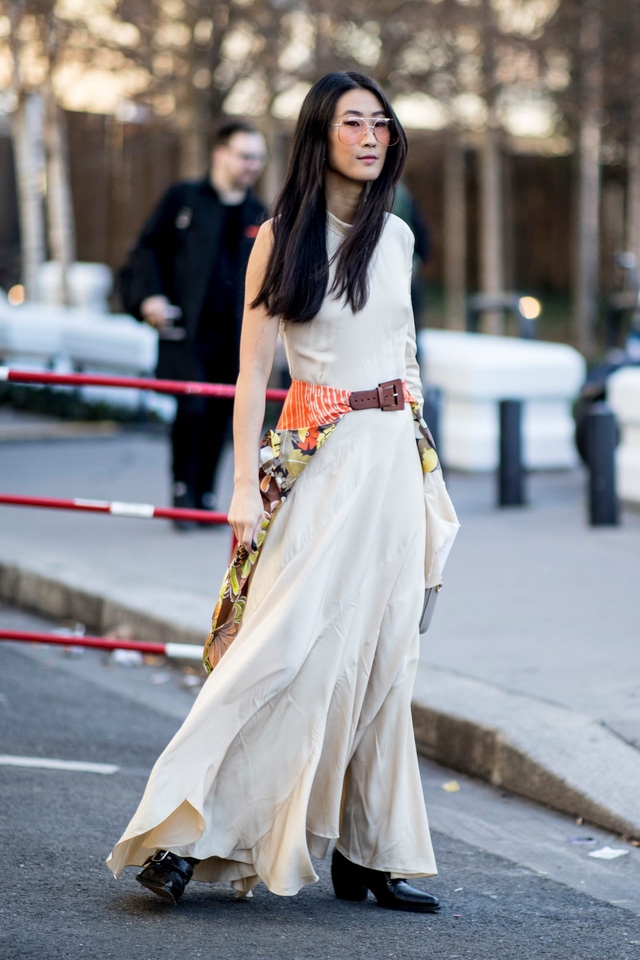 Những trang phục street style đẹp nhất Paris Fashion Week 2019 - Ảnh 2.