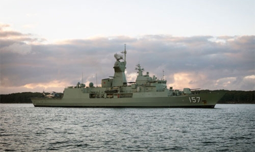 Australia lên tiếng về việc cử tàu, máy bay tới biển Đông