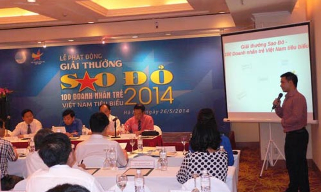 Lễ phát động chương trình bình chọn giải thưởng Sao Đỏ - 100 doanh nhân trẻ Việt Nam tiêu biểu năm 2014 - Ảnh. TA