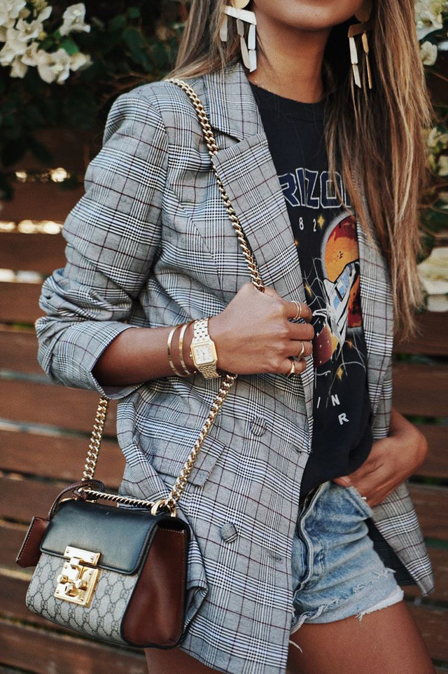 4 gợi ý để mặc blazer kẻ trẻ trung và hợp mốt - Ảnh 11.