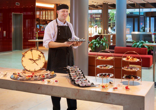 Kỷ niệm Ngày sô-cô-la thế giới theo một cách đặc biệt - Ảnh 1.