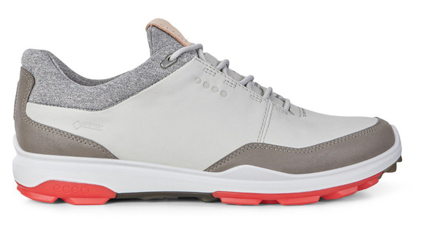 Top 5 đôi giày golf được yêu thích nhất năm 2018 - Ảnh 2.