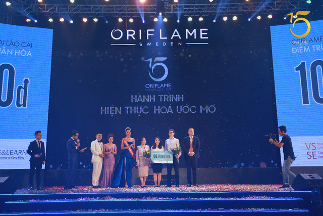 Hoa hậu H’Hen: đừng thổi phồng mà hãy tôn trọng! - Ảnh 2.