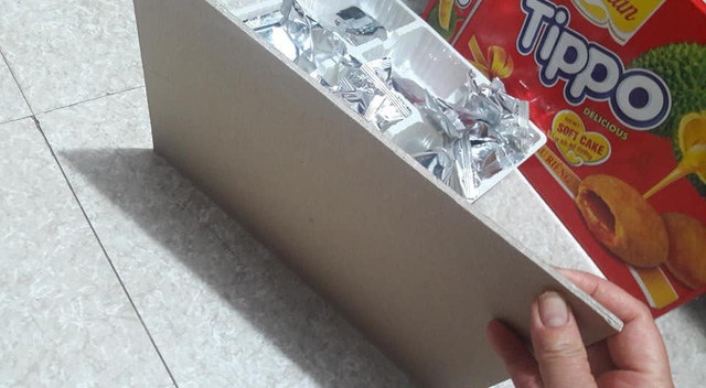 Tiền thật mua bánh kẹo nhái và nỗi bức xúc của người tiêu dùng - Ảnh 4.