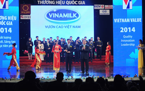 Vinamilk rất tự hào khi 3 lần liên tiếp được vinh danh Thương hiệu Quốc gia.