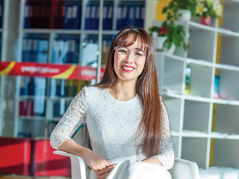 CEO Vietjet vừa lọt danh sách tỷ phủ của Forbes.